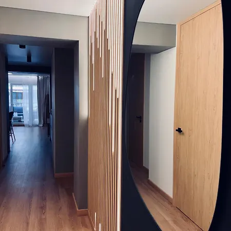 Sunny Waves Apartment *